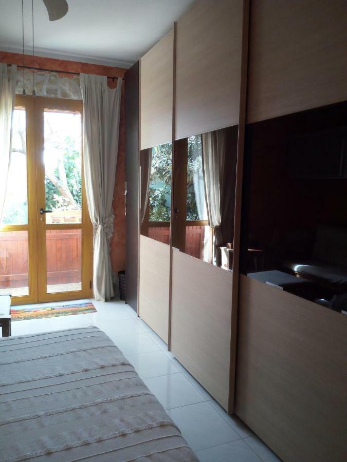 B&B Villa Sul Golfo Куарту-Сант'Элена Экстерьер фото